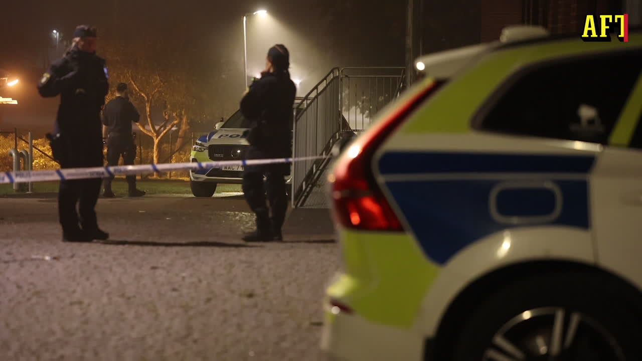 Polisen på plats efter dödsskjutning i Uddevalla