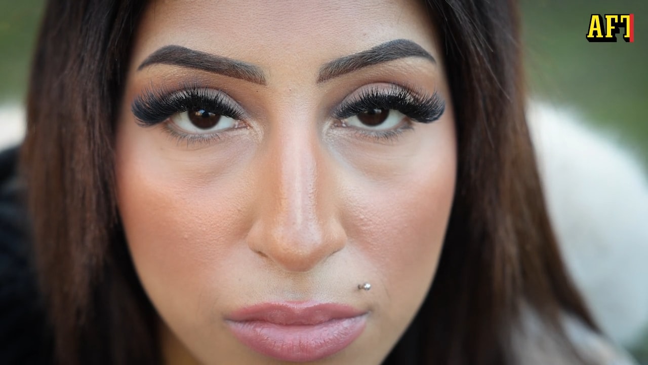 Sara, 23 lever under hedersförtryck: &ldquo;Jag tror att jag kommer bli dödad&rdquo;