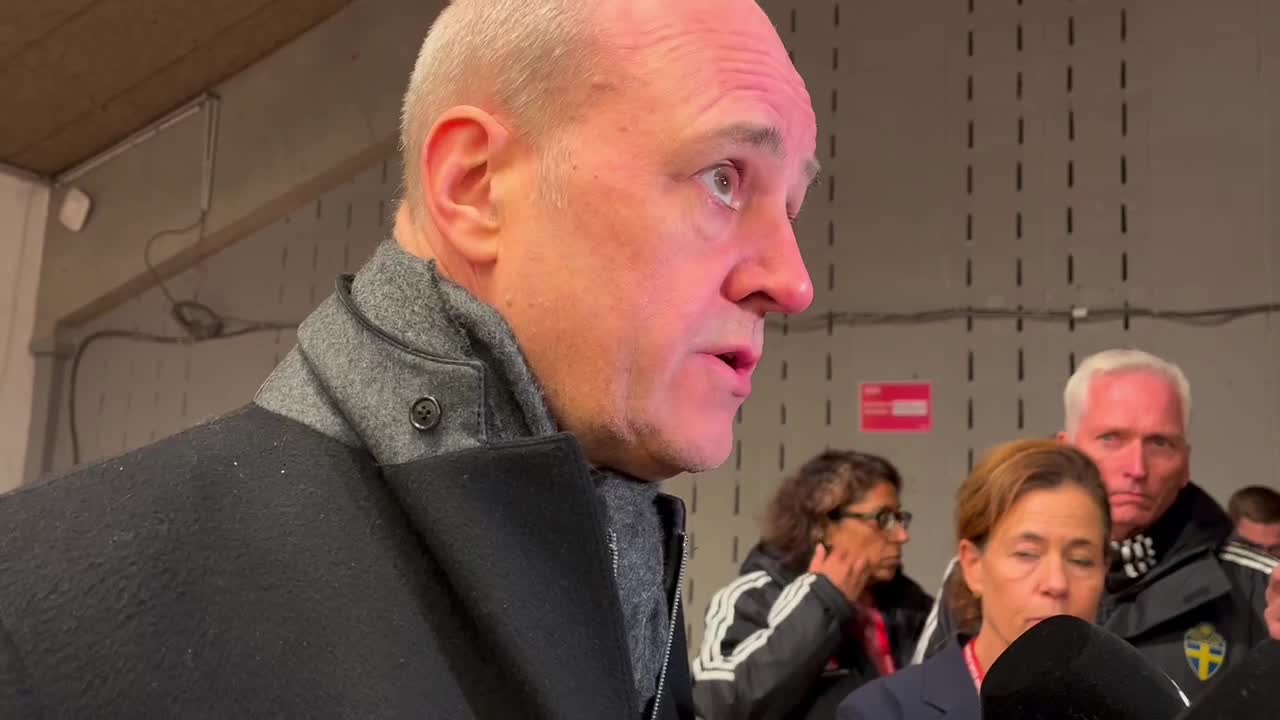 Reinfeldt efter dödsskjutningen: "Handlar om liv"