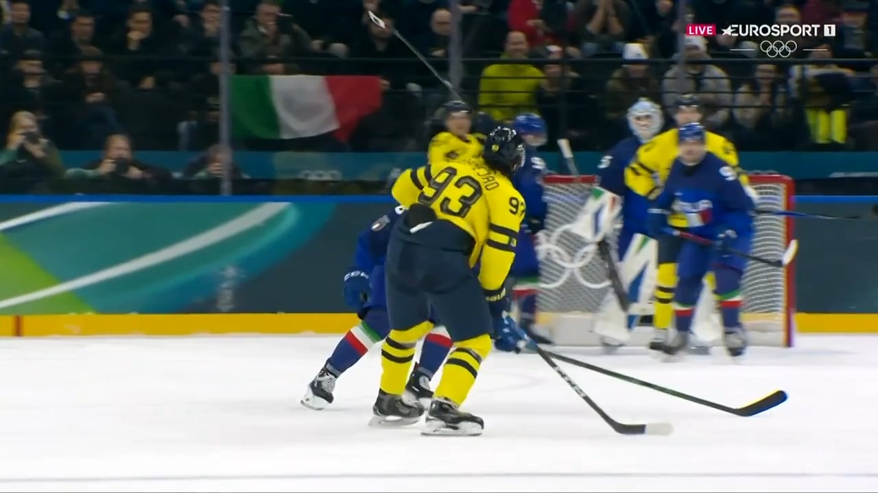 Tre Kronol vinner sin första OS-seger trots ett målvaktsfel