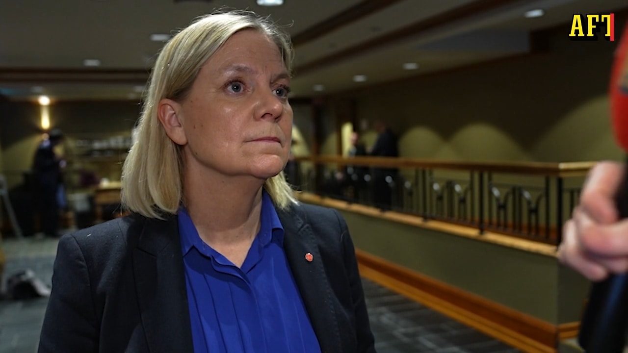 Magdalena Andersson vill inte låna till försvaret