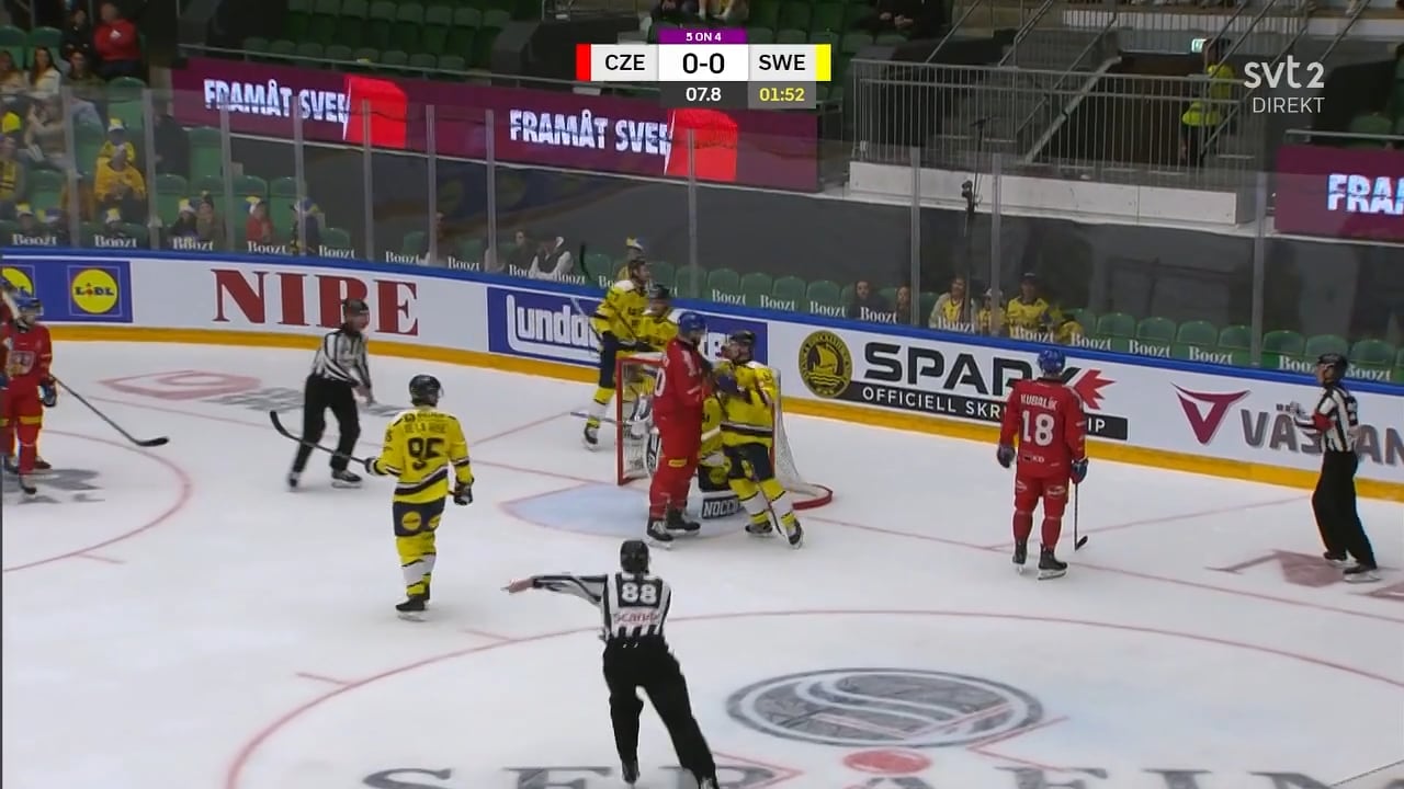 Tre Kronor förlorade premiären mot Tjeckien 