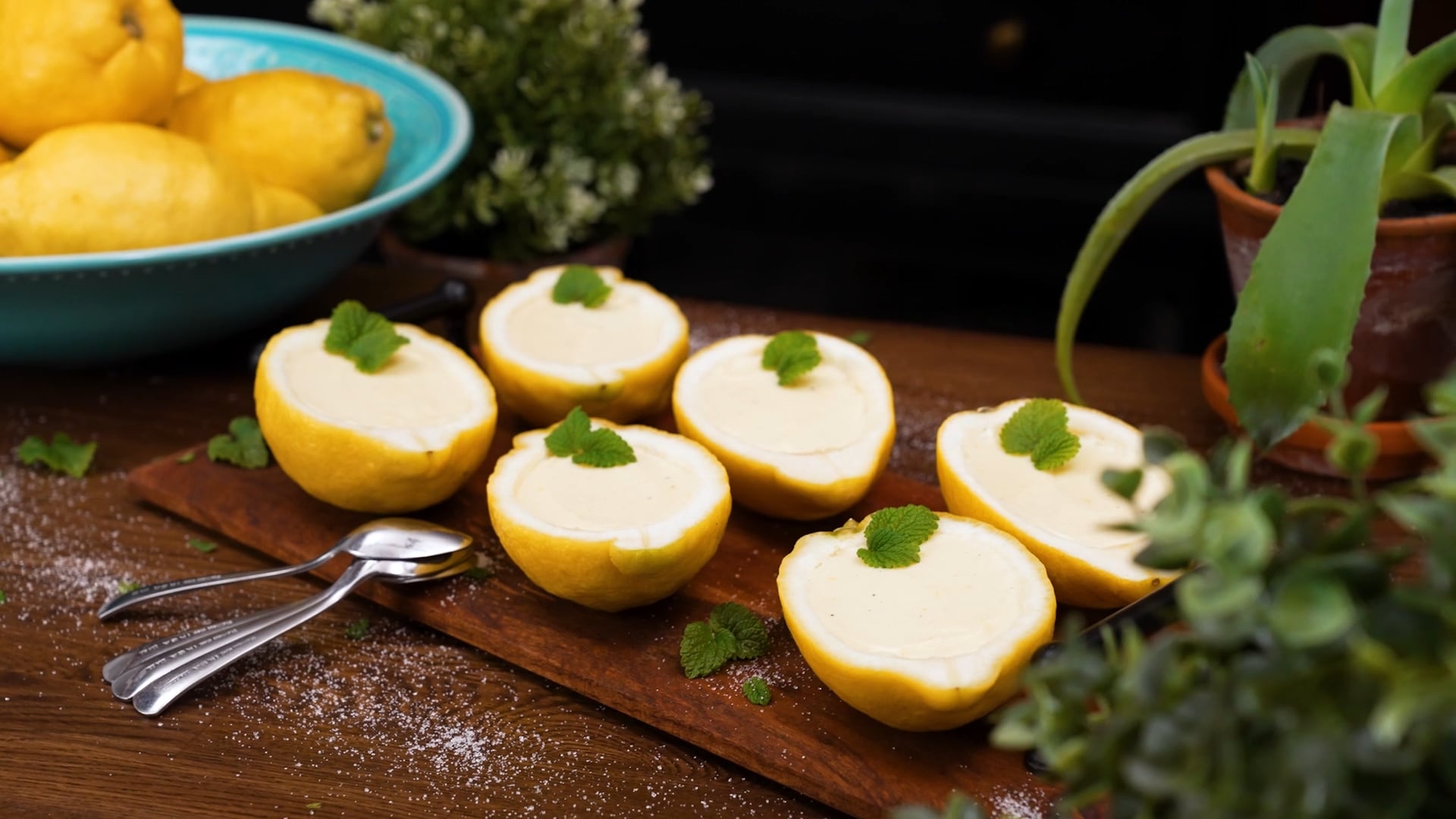 Citrondessert med sötsyrlig kräm