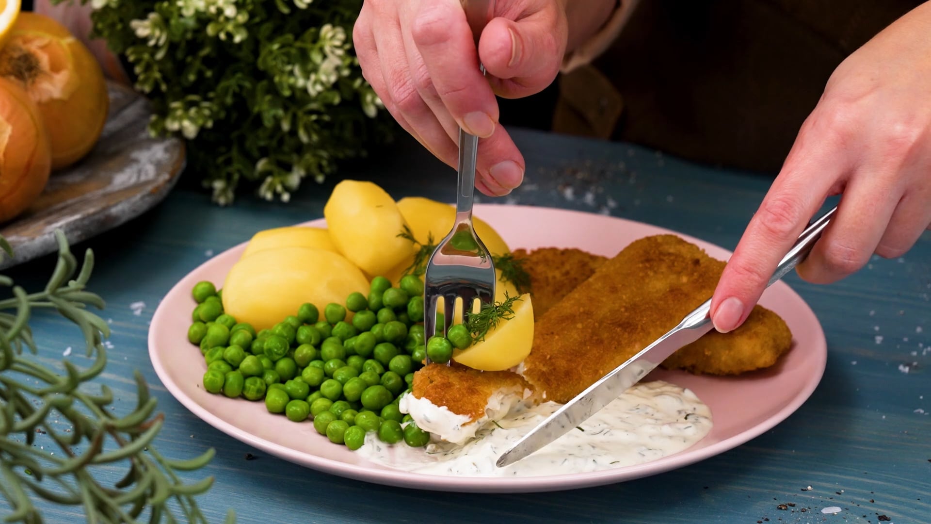 Så gör du skolans goda fisksås