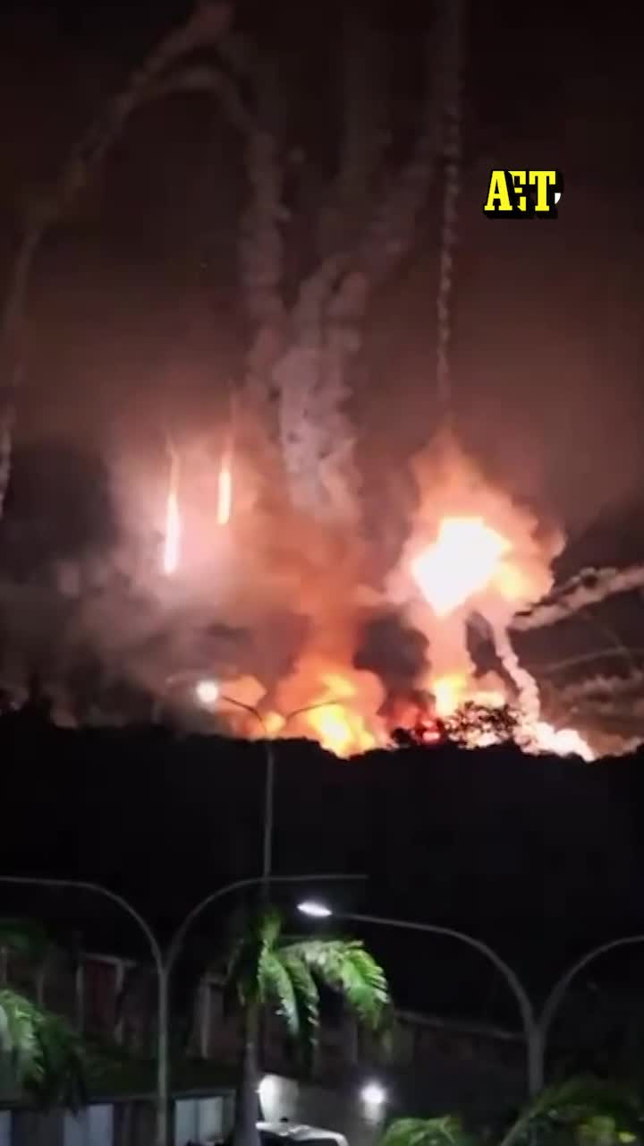 Explosioner har hörts i Venezuelas huvudstad Caracas