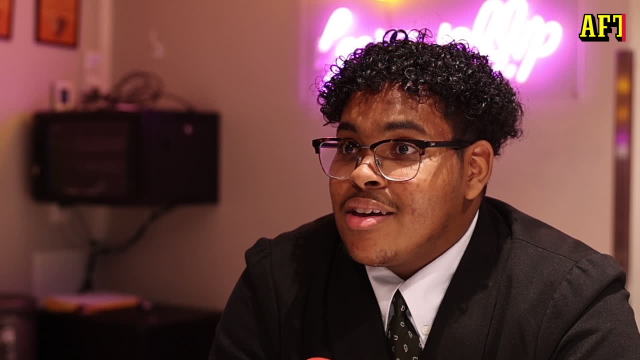 Guuled, 18, vinner Unga journalistpriset: "Känns väldigt bra"