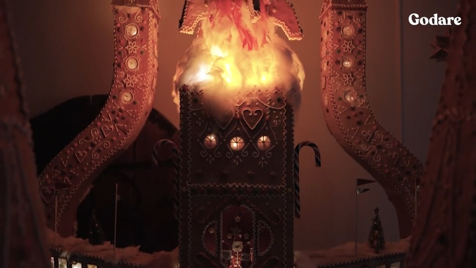 Pepparkakshuset som sträcker sig mot rymden