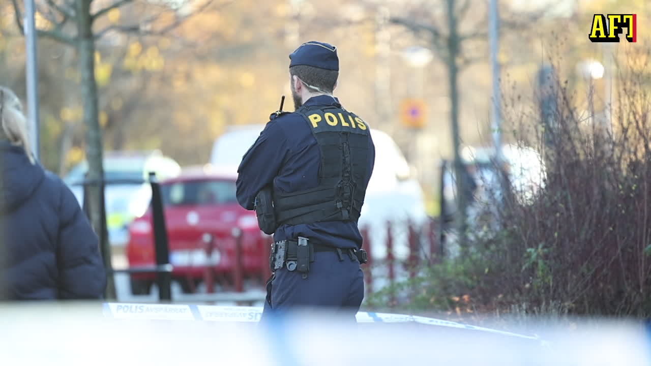 Uppgifter: En knivskadad på skola