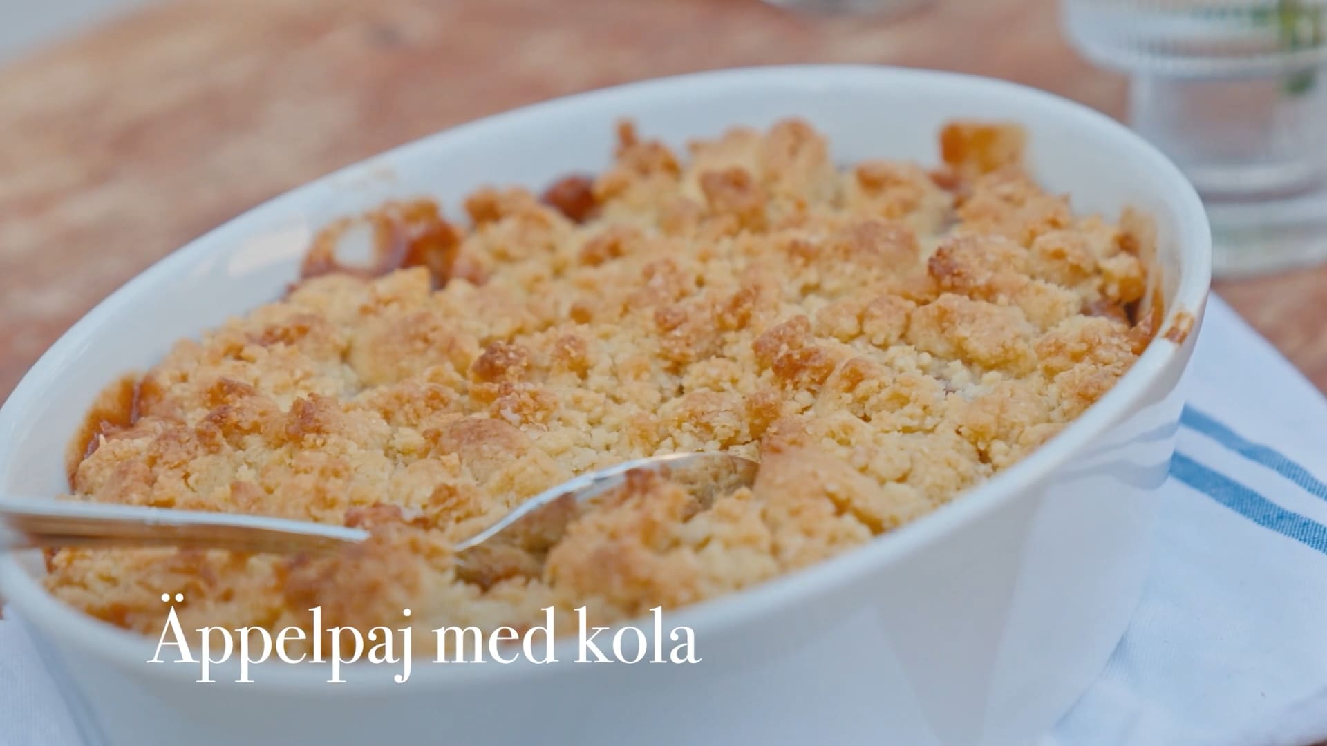 Äppelpaj med kola
