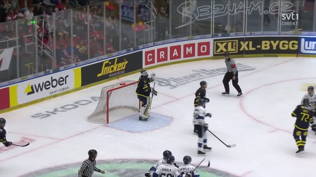 Tre Kronol slår om underskottet mot Finland