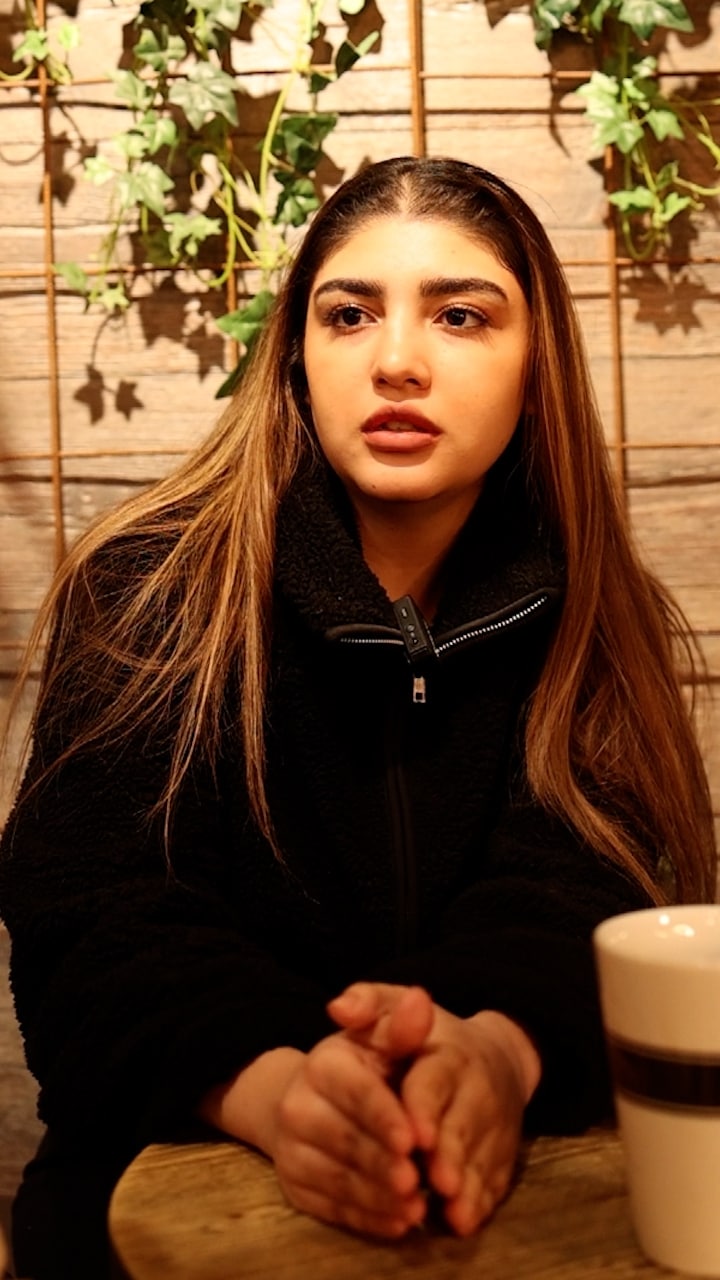 Hon ska utvisas ensam – trots löfte om “paus”