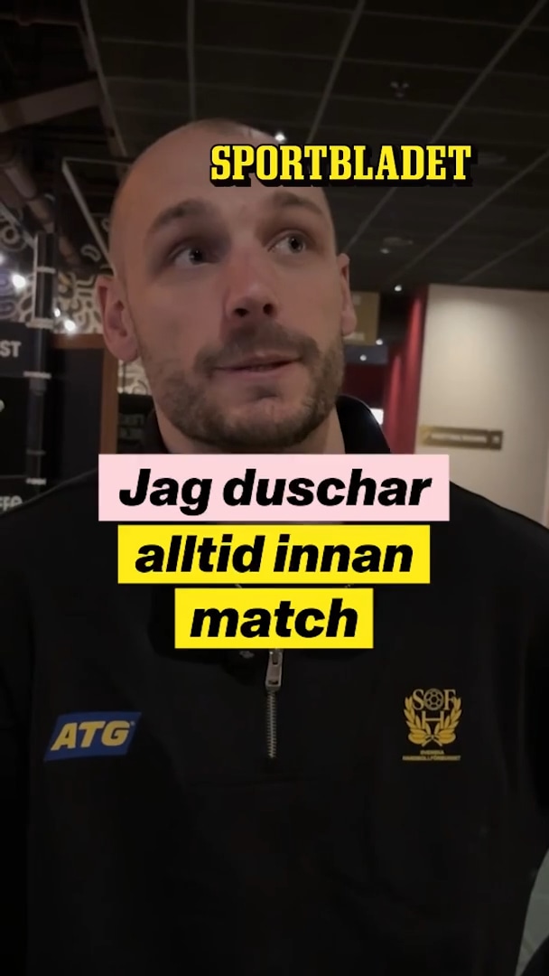 Vad har landslagsspelarna i matchväskan?