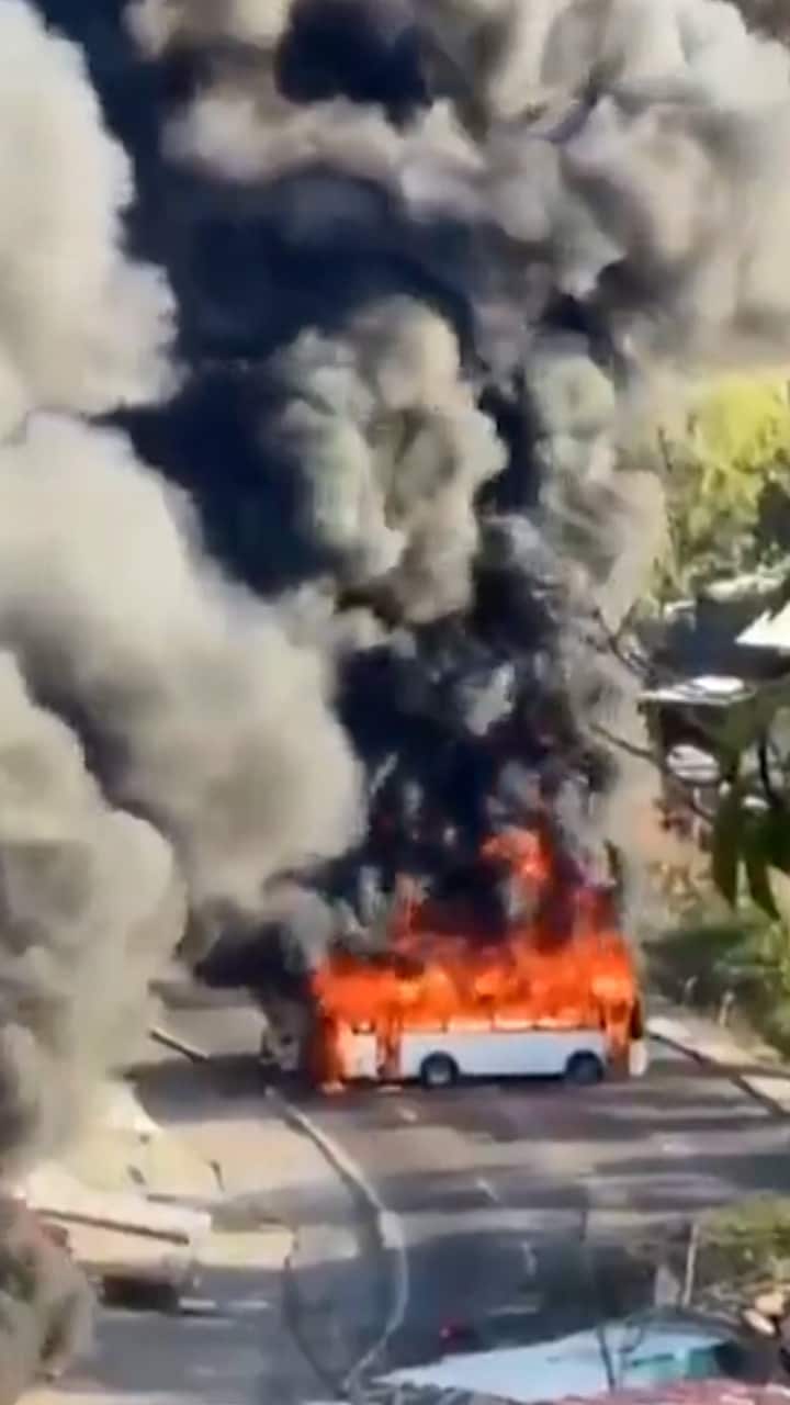 Upplopp i staden – gängledare död