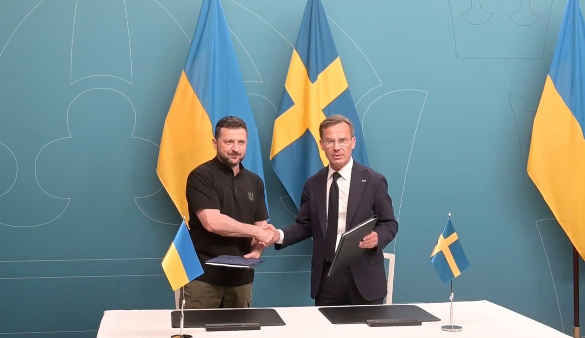 Zelenskyj besöker Sverige – nordiskt toppmöte