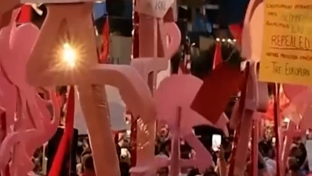 Demonstrationerna i Albanien forts&auml;tter
