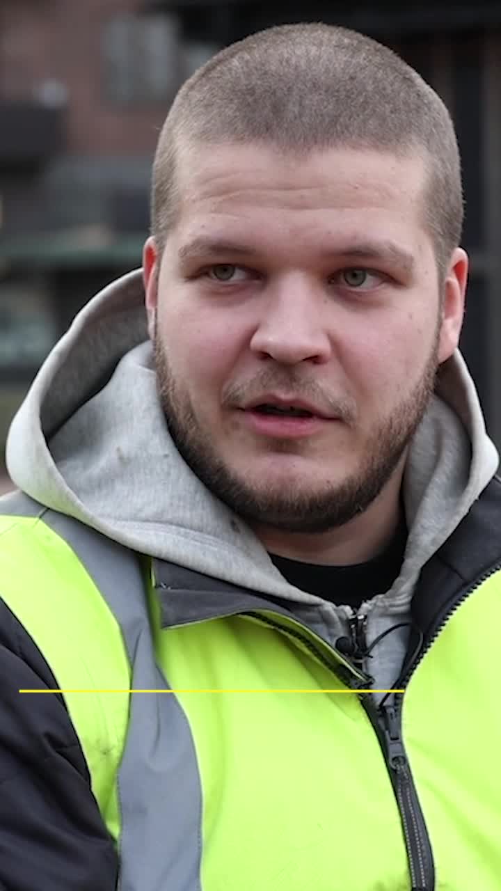 Hugo Overgård Hugo, 26, räddade kollegorna från Oceanas tak - Aftonbladet TV