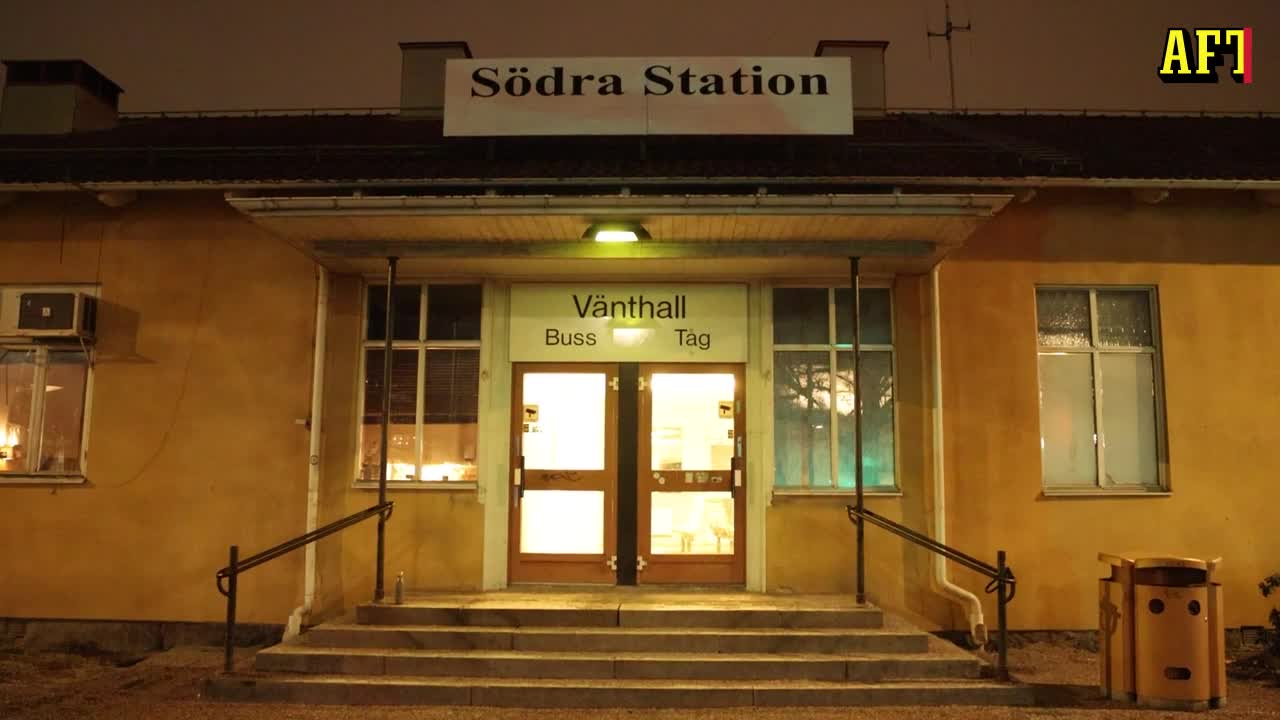 Tre fotgängare påkörda av tåg