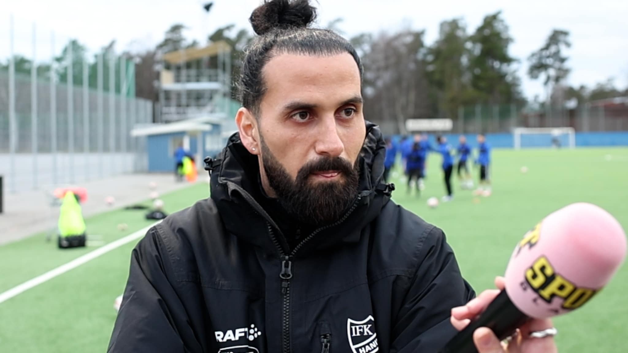 Erkan Zengin: ”Jag håller ju”