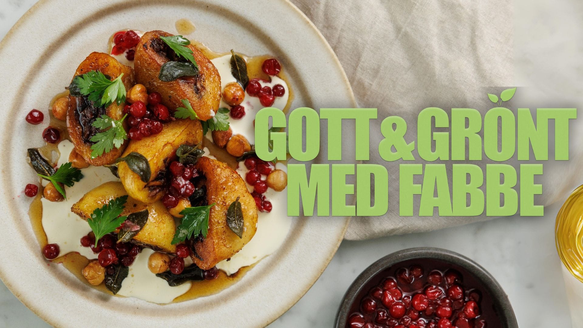 Liliya Musina bilan porno tomosha qiling Mushuk hayajondan oqmoqda