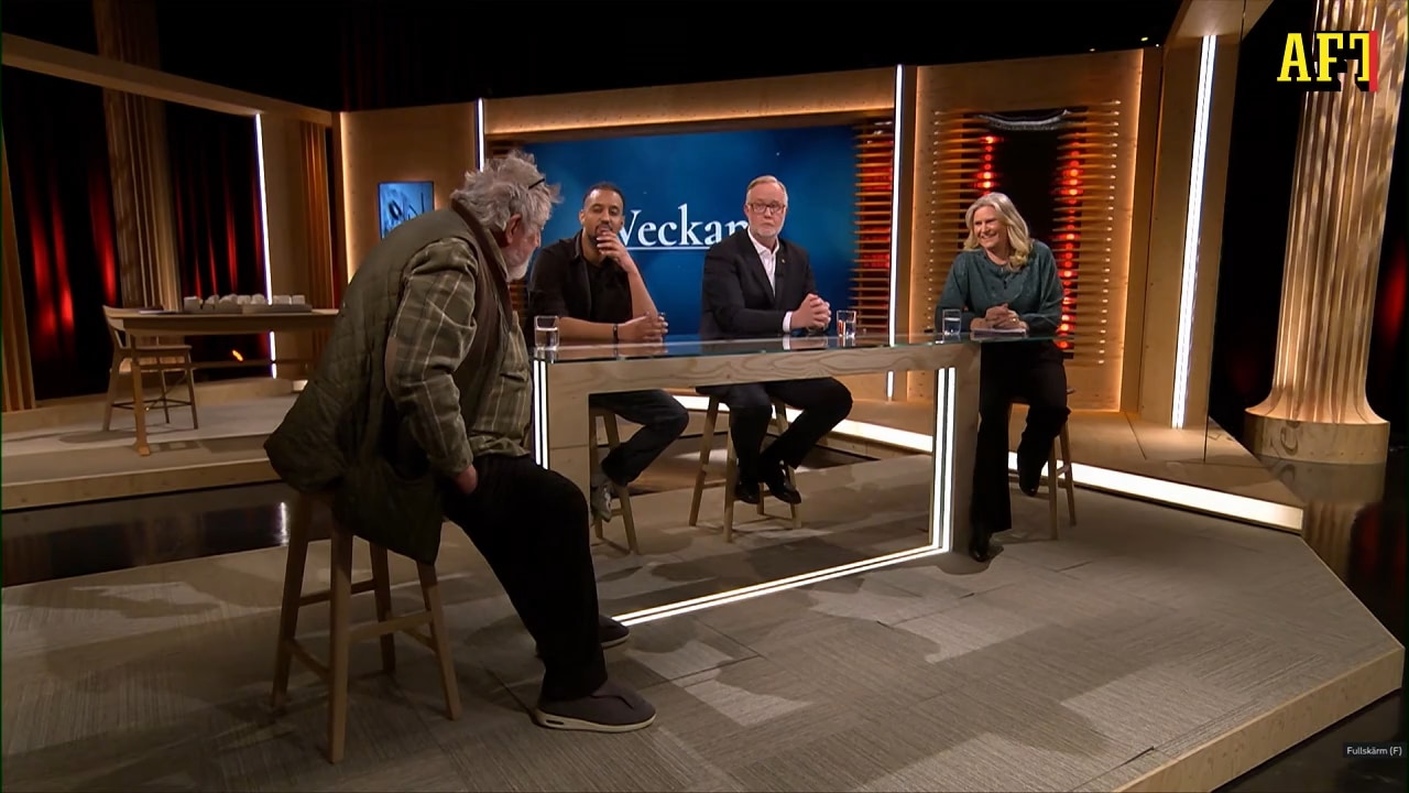 Här ryker GW och Pehrson (L) ihop i SVT