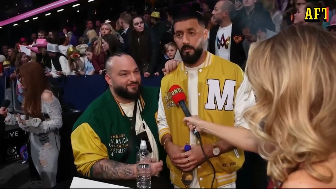 Medina om budskapet: ”Vi bestämde oss tidigt för att världen har blivit så mörk”