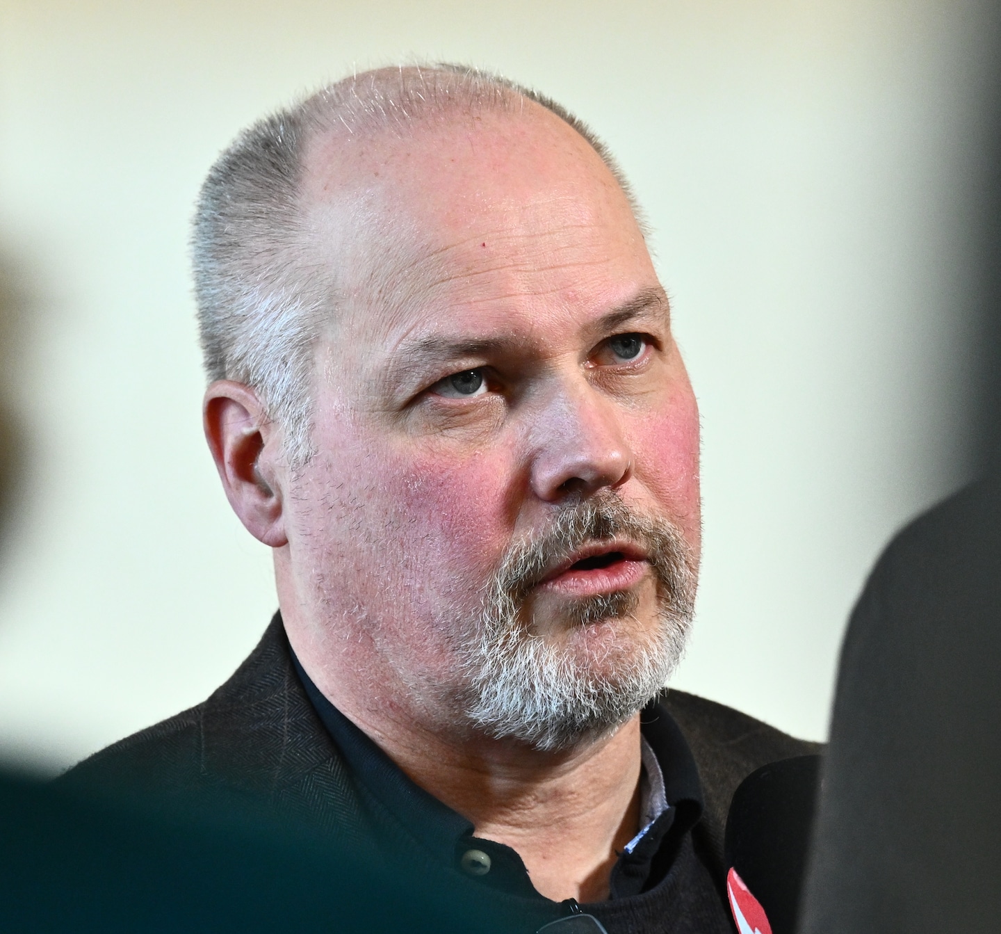 Morgan Johansson "Öppna inte för en flod av minor"