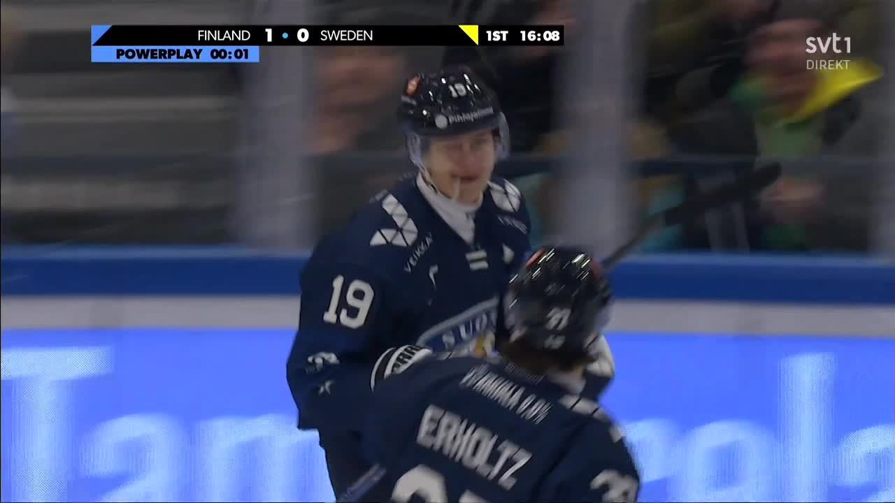 Sverige slog Finland i Karjala Cup