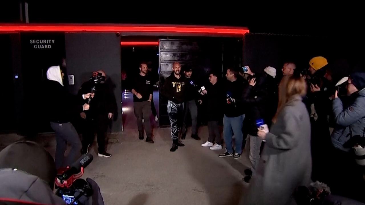 Tatebröderna är tillbaka i Rumänien: "Oskyldiga män flyr inte för någonting"