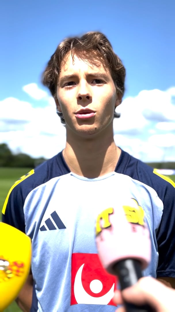 Jon hyllar John: Mycket potential