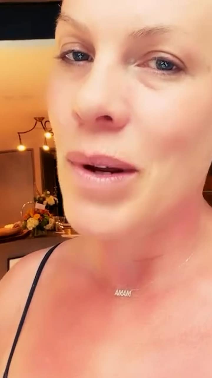 Här rasar Pink mot ryktena