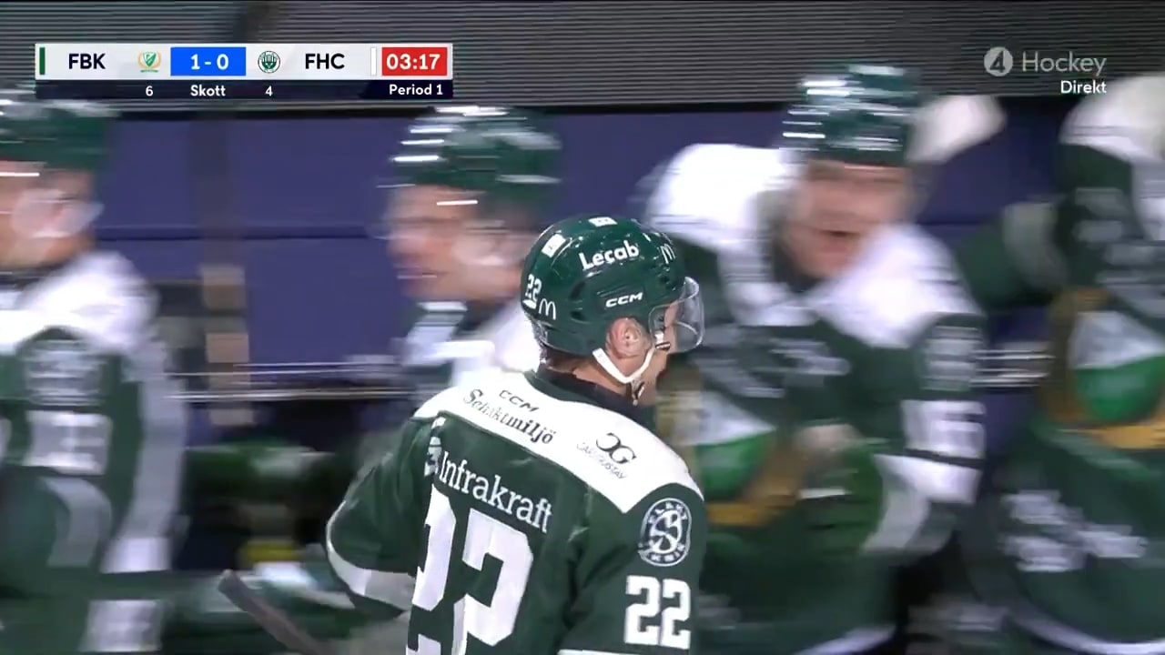 Per Åslund ger ledning åt Färjestad efter hyllningen för sin 800 SHL-matcher