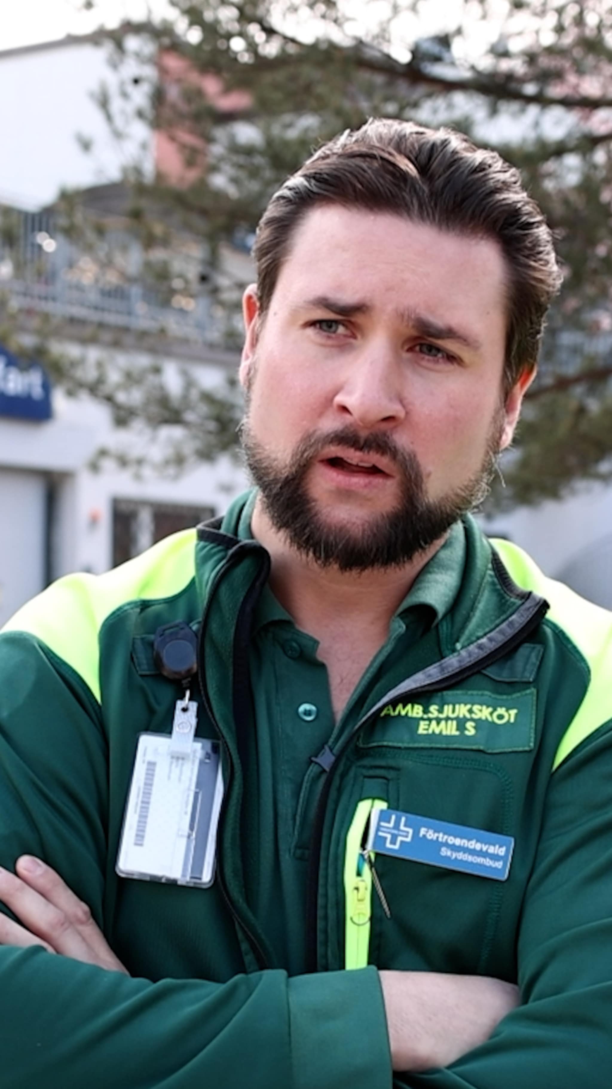 Ambulanssjuksköterskans larm: ”Då kommer folk dö”