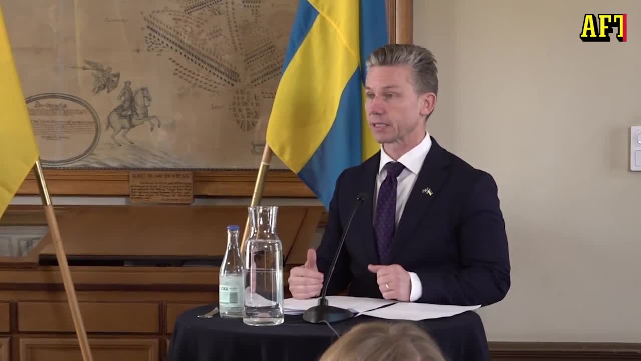 Försvarsministern om nya stödet till Ukraina