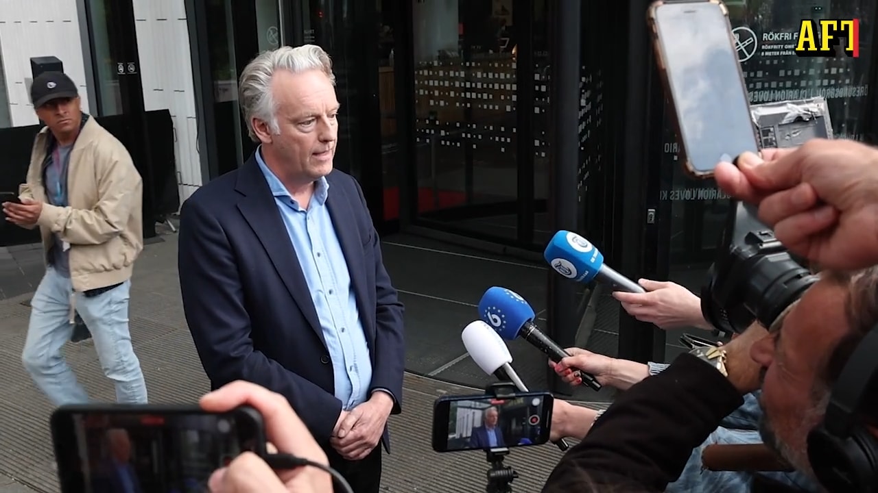 Nederländska tv-kanalen: “Joost rörde inte fotografen”