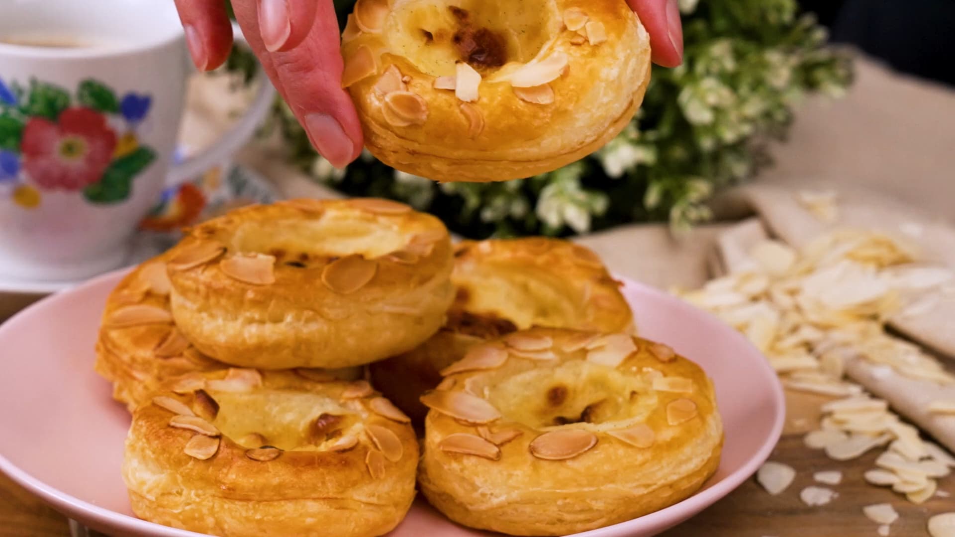 Så enkelt kan du baka wienerbröd