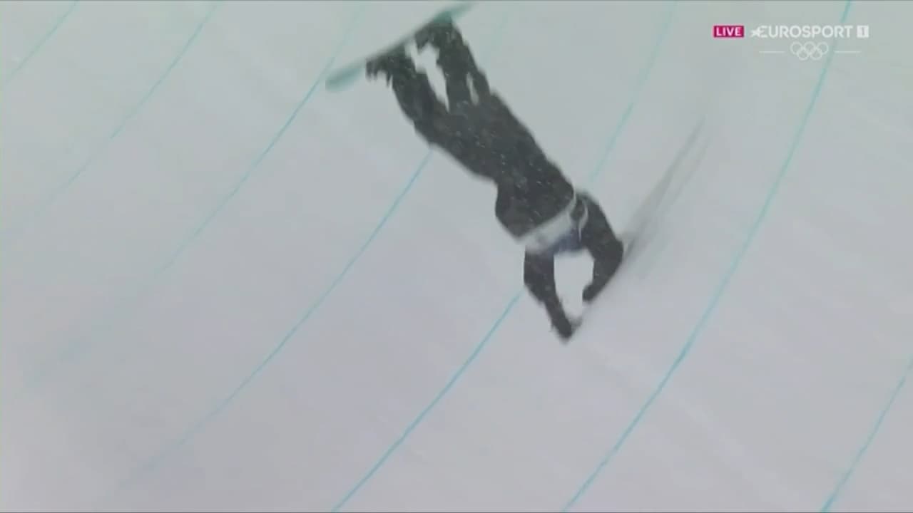 Hon kraschade och ramlade, men sedan tog hon en guldmedalj i OS.