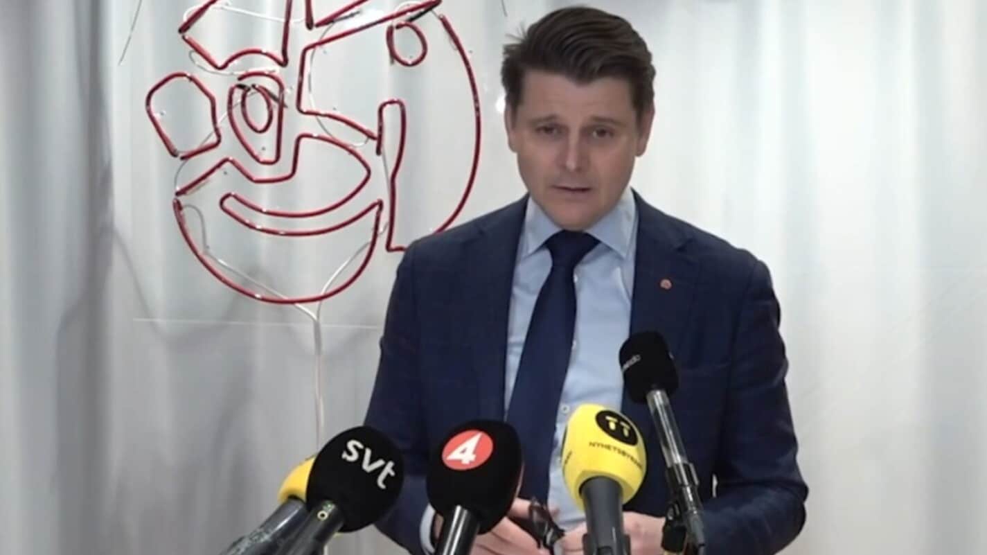 Socialdemokraterna uppmanar Jamal El-Haj att lämna riksdagen