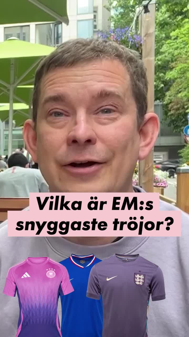 Nivas svåra val – vilken tröja är egentligen snyggast?