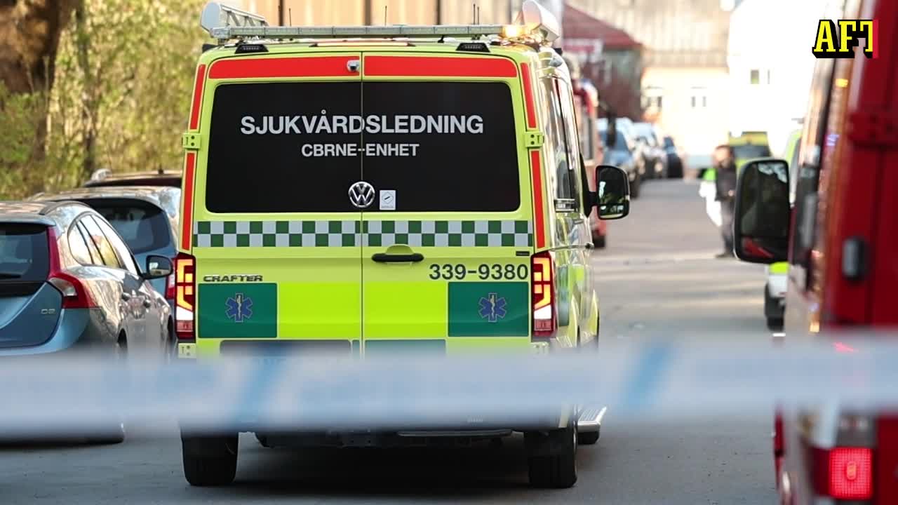 En man skjuten till döds på Södermalm – flera gripna