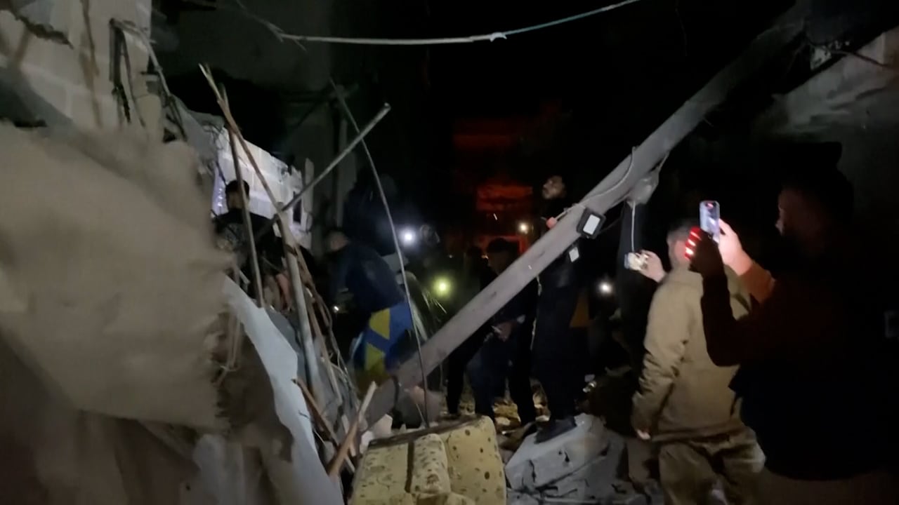 Se förödelsen efter attackerna mot Rafah