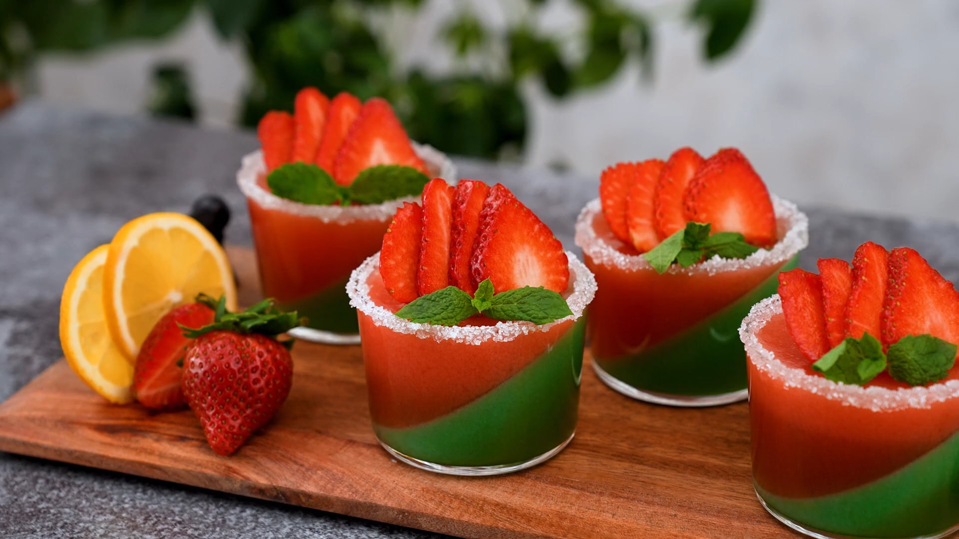 Dessert gjord av gelégodis