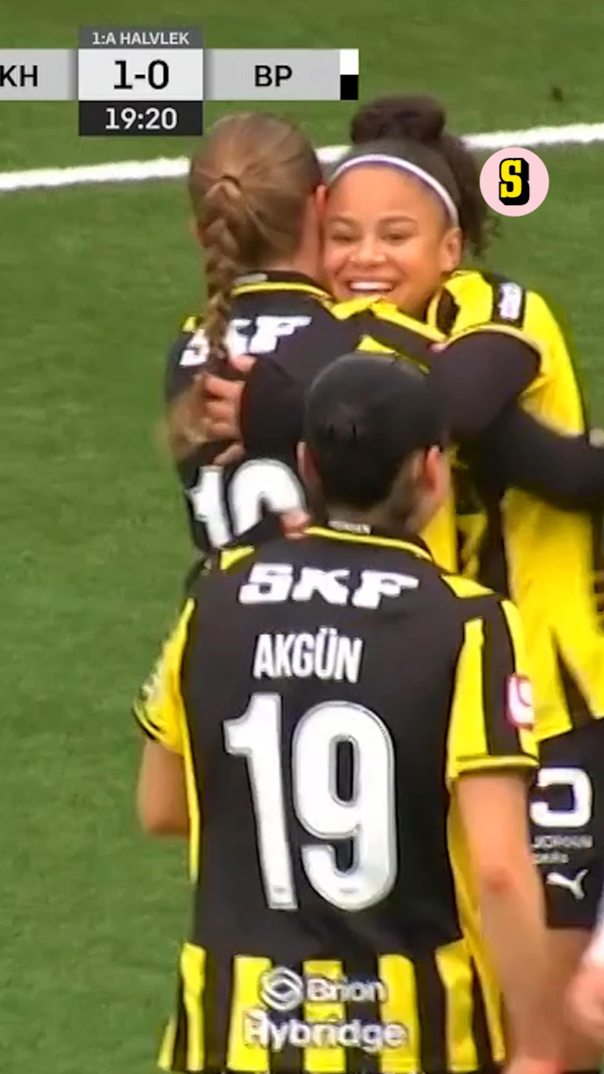 Schröder klackar in premiärmålet