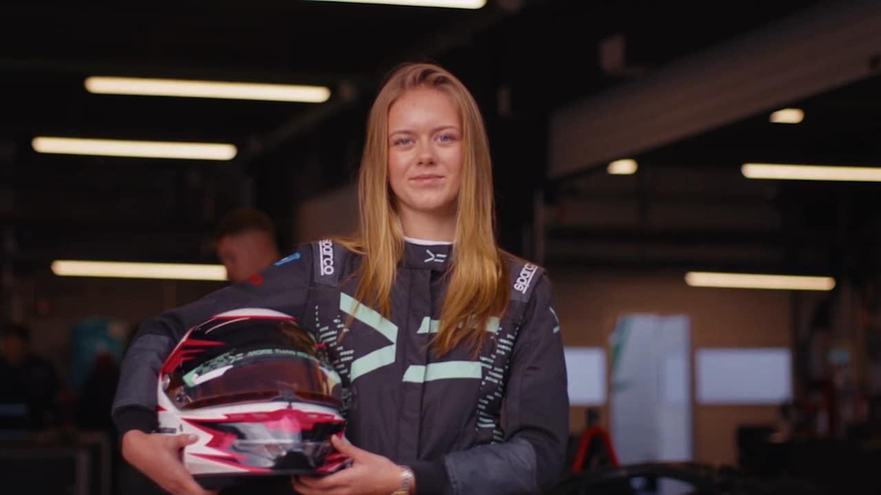 16-åriga Alexia utvald – för att nå Formel 1-drömmen