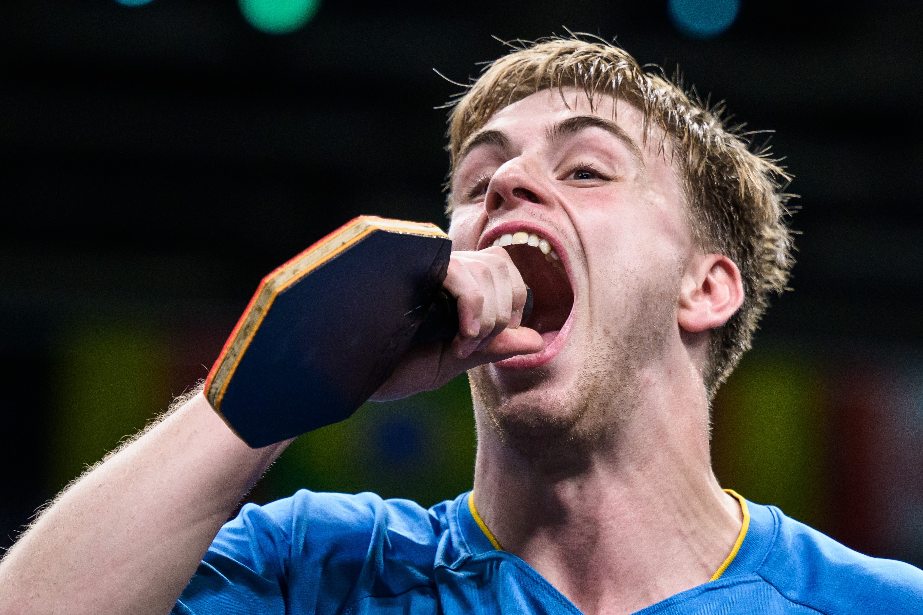 Truls åt på sitt racket: Aggressiva känslor från mig