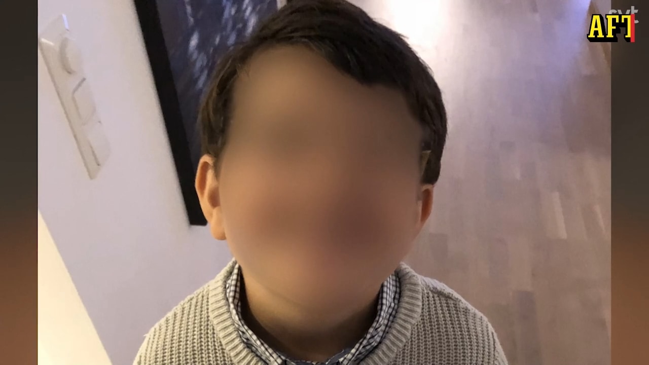 Adam, 7, pekades ut som sexförbrytare