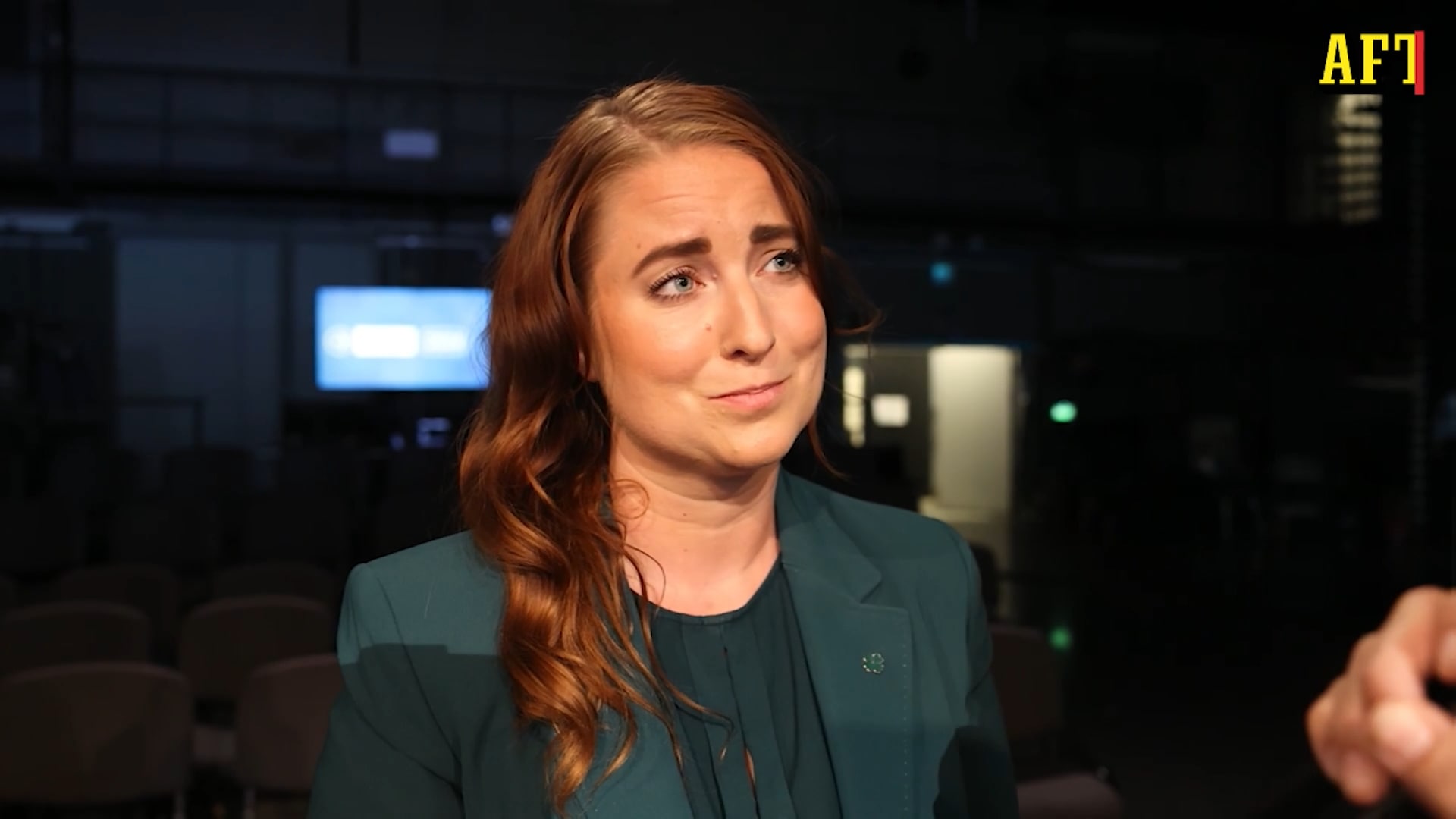 Hör Emma Wiesner (C) efter debatten