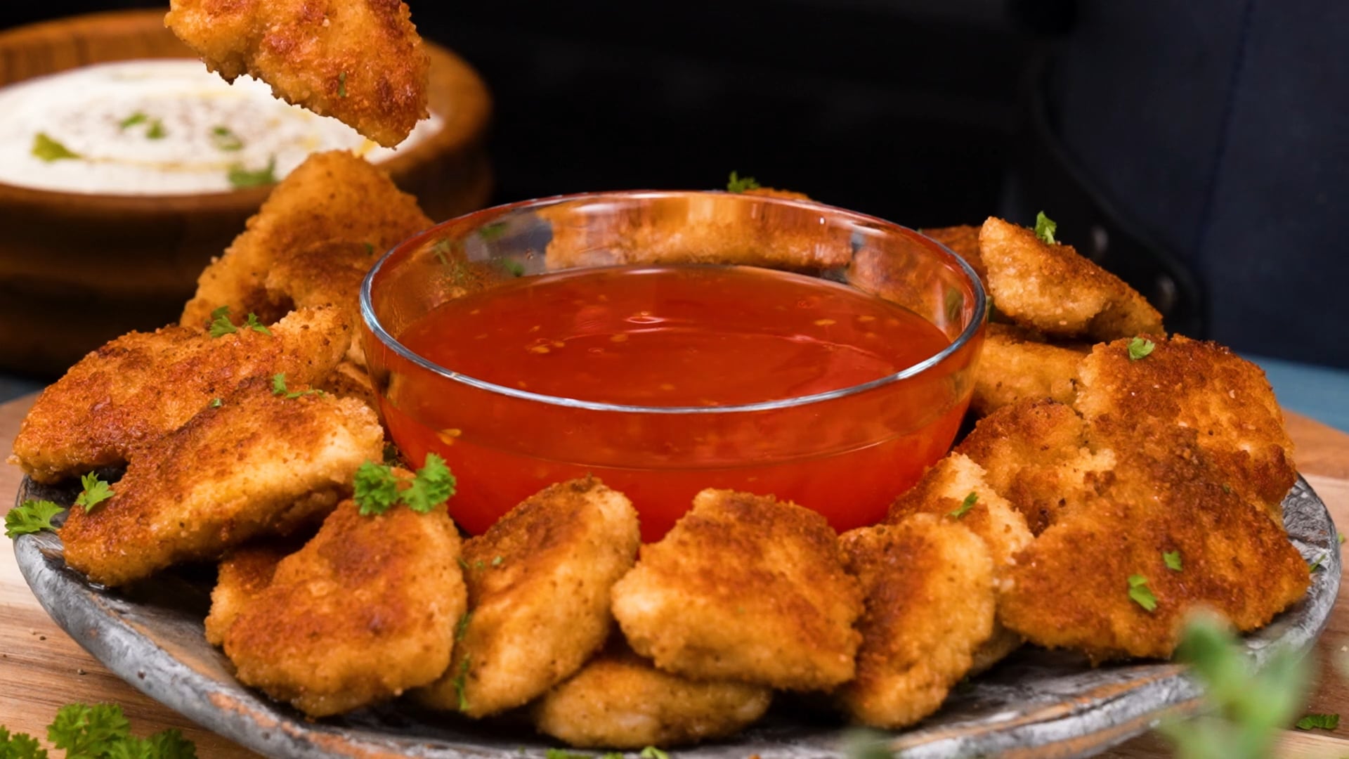 Chicken nuggets med sötsur sås