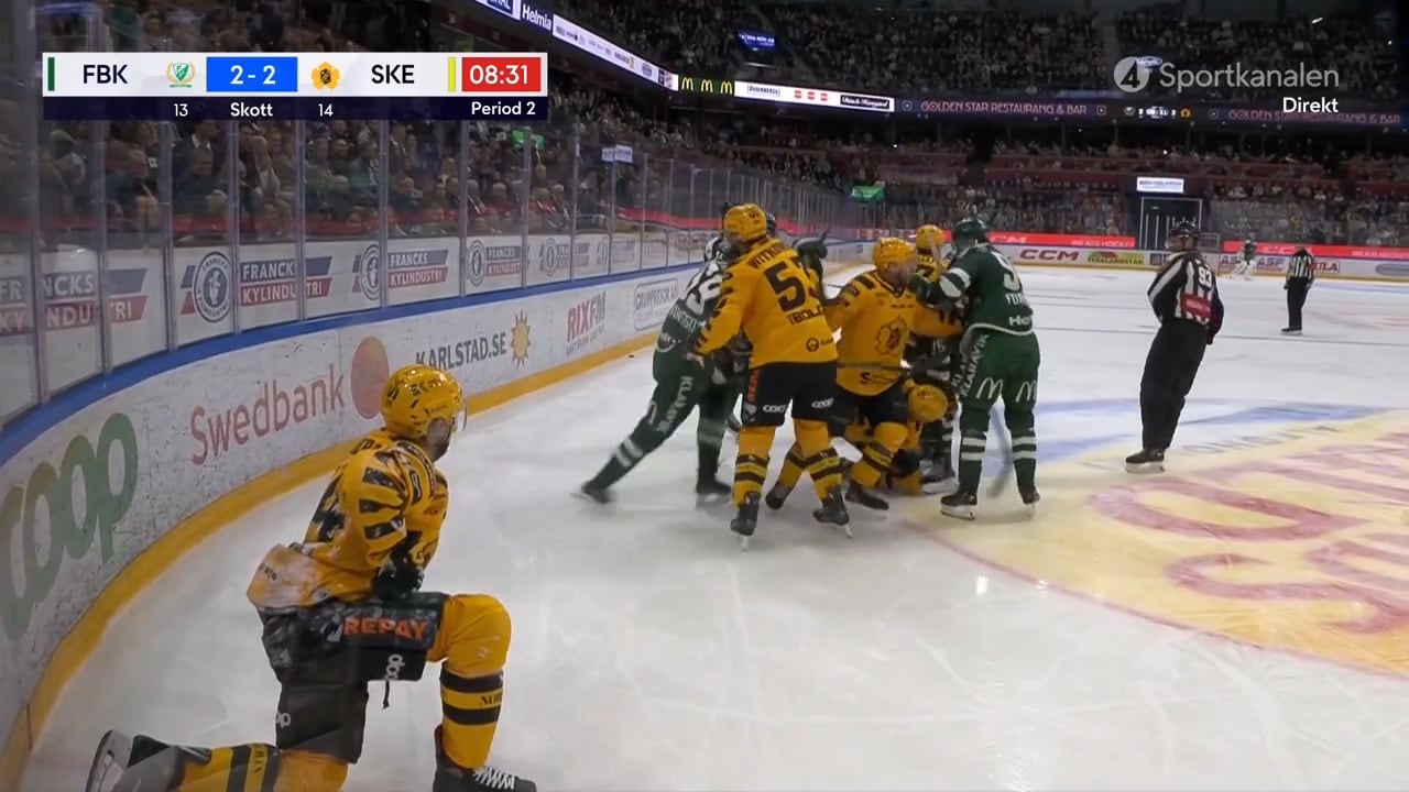 Supertabbe, bråk och målfest när Skellefteå slog Färjestad