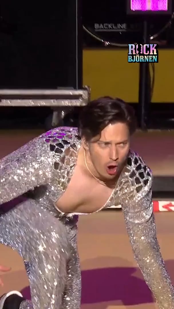 Emil Hansius Boone-gimmick chockar publiken