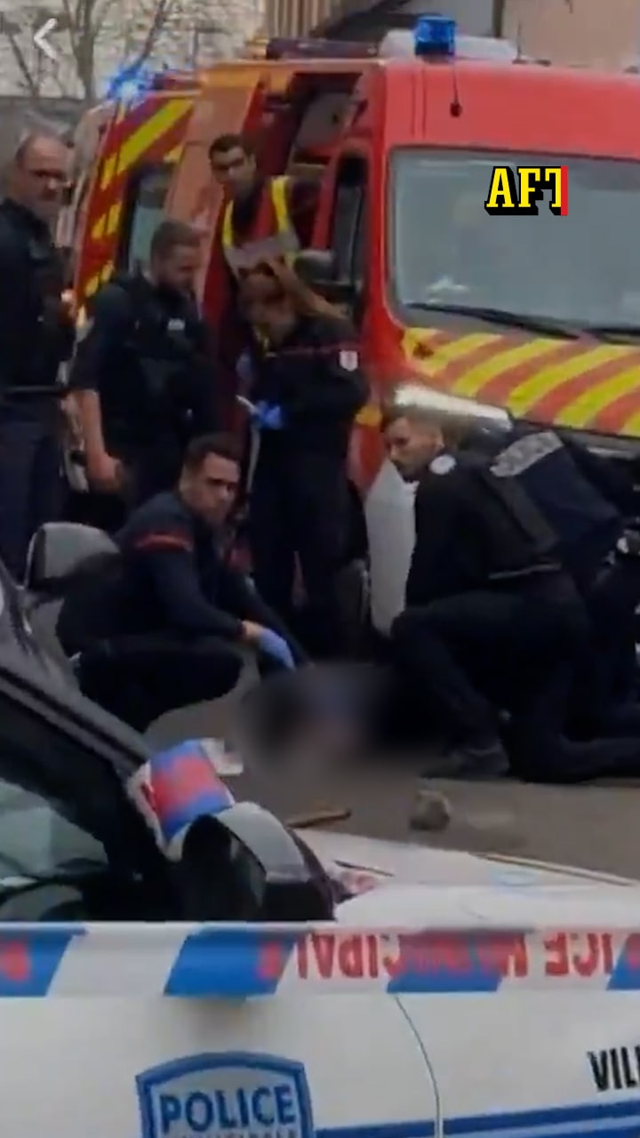 Här grips knivmannen i Frankrike